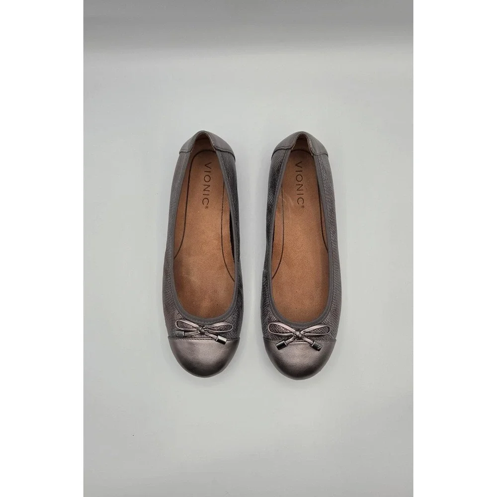 Vionic Minna Women Ballet Flats Size 8 Pewter Metallic Snake Leather Comfort
